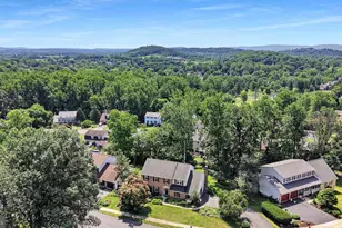 4508 Edgewood Dr, Reading, PA 19606 - Photo 3