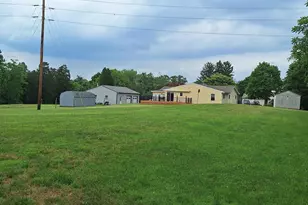 423 S Baumstown Rd, Birdsboro, PA 19508 - Photo 15