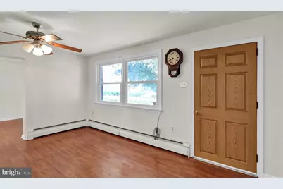 3215 Pricetown Road, Fleetwood, PA 19522 - Photo 5