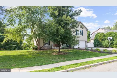 207 Balsam Drive, Douglassville, PA 19518 - Photo 3