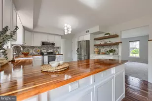 6 Primrose Ln, Reading, PA 19608 - Photo 7