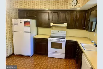 737 Girard Avenue, Hamburg, PA 19526 - Photo 9