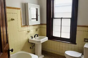 409 N 5th St, Reading, PA 19601 - Photo 13