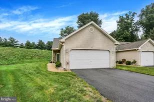 56 Turning Leaf Way, Reading, PA 19605 - Photo 3