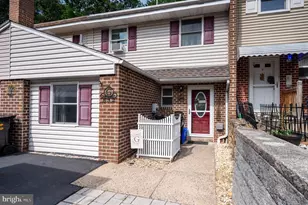 832 Woodchuck Ln, Reading, PA 19606 - Photo 1