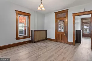 122 Arlington St, Reading, PA 19611 - Photo 3
