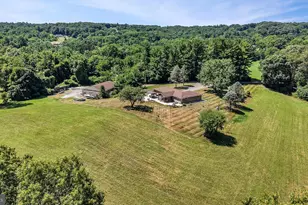 130 Clearfield Ln, Reading, PA 19608 - Photo 5