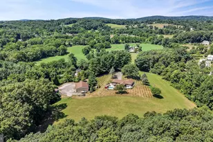 130 Clearfield Ln, Reading, PA 19608 - Photo 3
