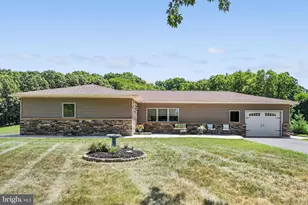 130 Clearfield Ln, Reading, PA 19608 - Photo 9
