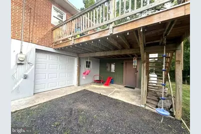 1024 Crestview Avenue, Reading, PA 19607 - Photo 31