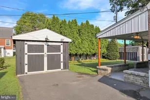314 Dorchester Ave, Reading, PA 19609 - Photo 35
