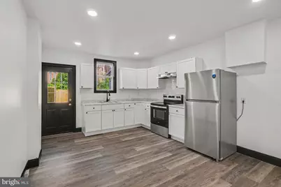 1221 Mulberry Street, Reading, PA 19604 - Photo 7