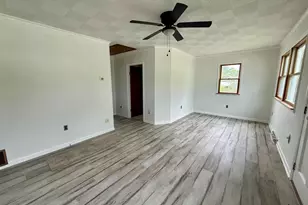29 Elm Ave, Temple, PA 19560 - Photo 11