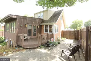 2401 Bressler Dr, West Lawn, PA 19609 - Photo 33