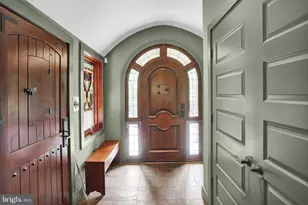459 Mt Penn Rd, Reading, PA 19607 - Photo 9