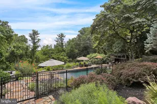 459 Mt Penn Rd, Reading, PA 19607 - Photo 51