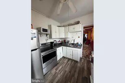 339 Hollenbach Street, Reading, PA 19601 - Photo 7