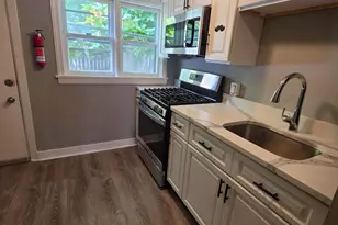 1039 Muhlenberg St, Reading, PA 19602 - Photo 5