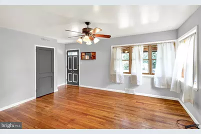 308 Newport Avenue, Reading, PA 19611 - Photo 3