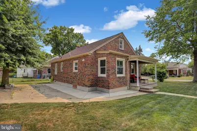 425 Centre Street, Reading, PA 19605 - Photo 3