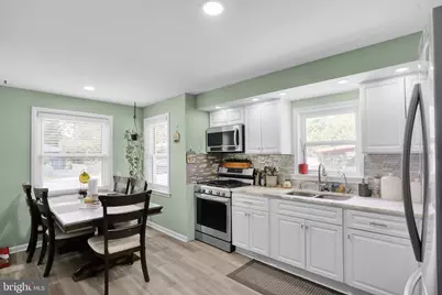 425 Centre Street, Reading, PA 19605 - Photo 7
