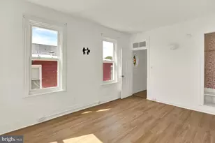916 N 6th St, Reading, PA 19601 - Photo 13