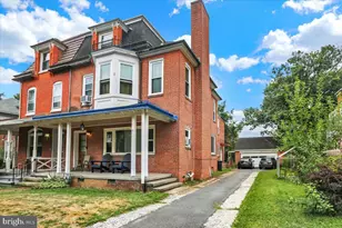 132 Windsor St, Reading, PA 19601 - Photo 1