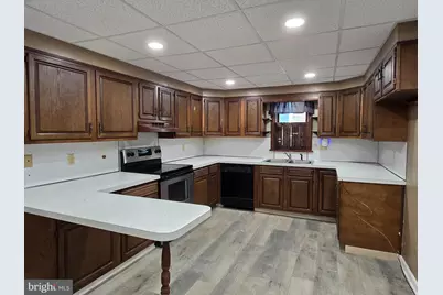 648 N Reading Avenue N, Boyertown, PA 19512 - Photo 3