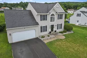 30 Pennwood Dr, Morgantown, PA 19543 - Photo 3