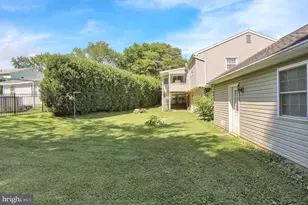 320 N Walnut St, Wernersville, PA 19565 - Photo 33