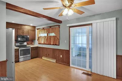 320 N Walnut Street, Wernersville, PA 19565 - Photo 7