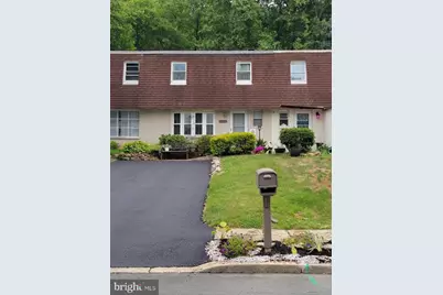 1078 Fox Run, Reading, PA 19606 - Photo 1