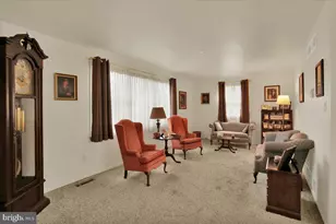 716 Tamarack Trail, Reading, PA 19607 - Photo 3