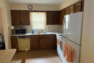 146 Village Dr, Boyertown, PA 19512 - Photo 3