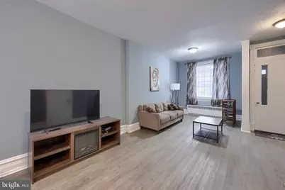 1047 N Front Street, Reading, PA 19601 - Photo 7