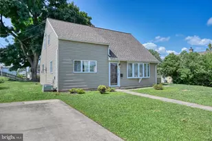 504 San Mateo Ln, Temple, PA 19560 - Photo 1