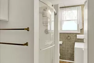 33 N Richmond St, Fleetwood, PA 19522 - Photo 11