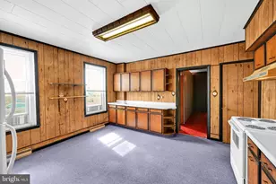 56 S Maple St, Kutztown, PA 19530 - Photo 9