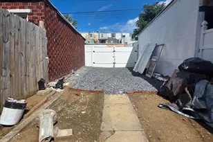 1235 N 10th St, Reading, PA 19604 - Photo 13