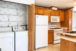 1067 Sage Ave, Reading, PA 19605 - Photo 15