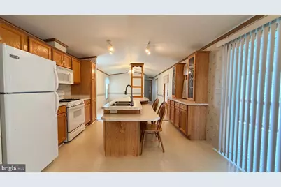 1067 Sage Avenue, Reading, PA 19605 - Photo 13
