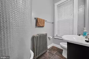 643 N 3rd St, Reading, PA 19601 - Photo 25