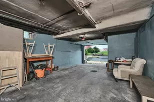 643 N 3rd St, Reading, PA 19601 - Photo 37