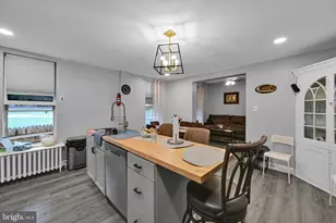 643 N 3rd St, Reading, PA 19601 - Photo 9