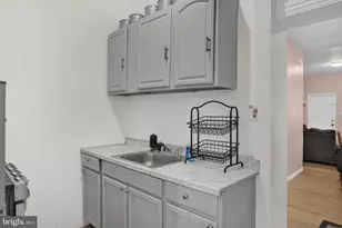 833 Green St, Reading, PA 19601 - Photo 7