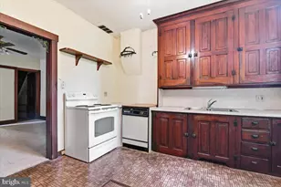 105 S Whiteoak St, Kutztown, PA 19530 - Photo 35