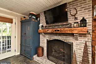350 Preston Rd, Wernersville, PA 19565 - Photo 9