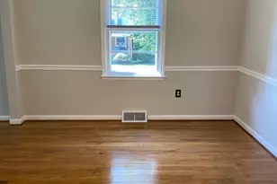 2341 Highland St, Reading, PA 19609 - Photo 9