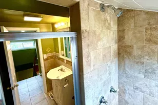 2223 Noble St, Reading, PA 19609 - Photo 37