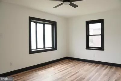 1421 Fayette Avenue, Reading, PA 19607 - Photo 5